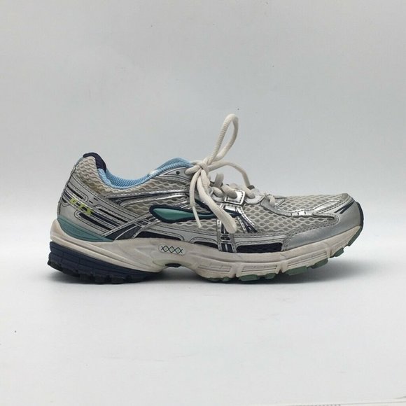 brooks womens shoes size 9